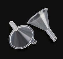 Mini Plastic Funnels - Pack of 1